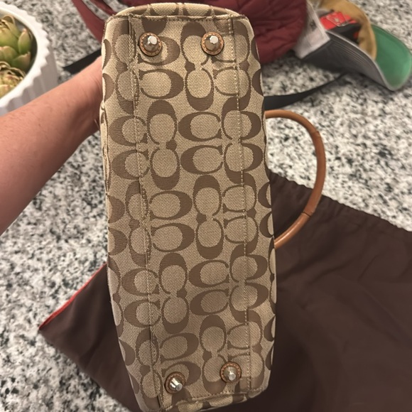 Coach Purse - Picture 7 of 9